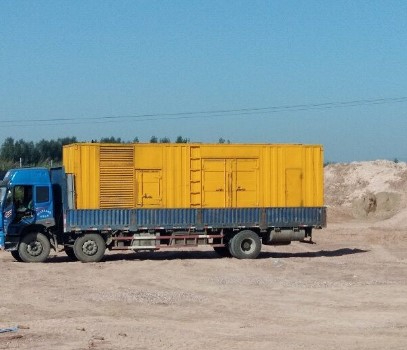 乐业发电机出租如何判断柴油发电机冷却液是否需要更换？