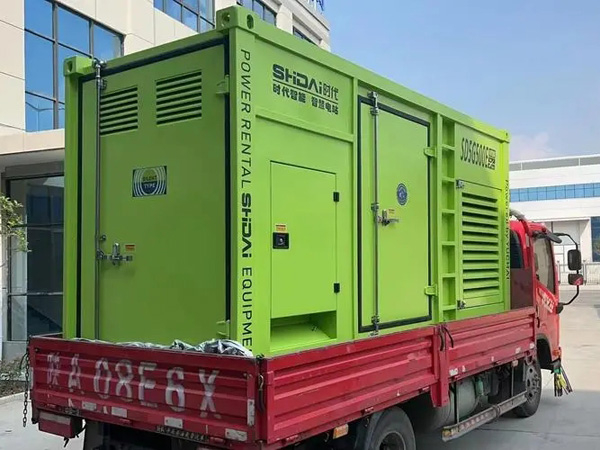 乐业更换水冷式机油散热器的密封件时，如何选择合适的密封胶？